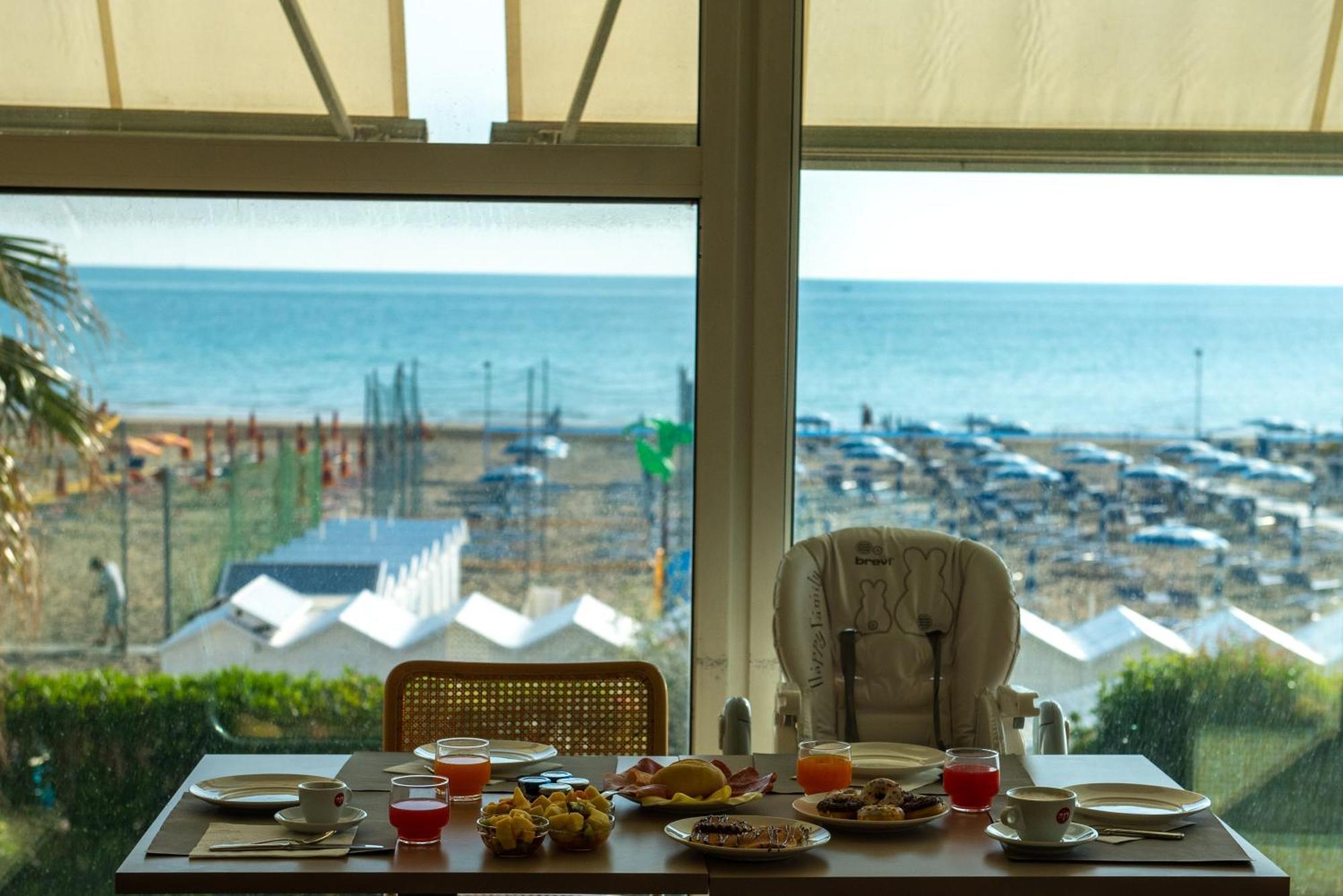 Hotel Fedora Riccione Eksteriør bilde