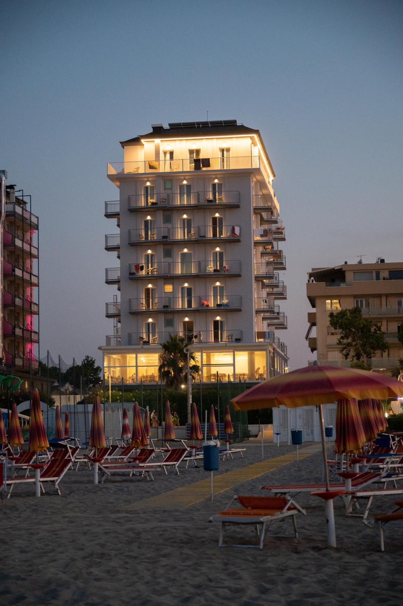 Hotel Fedora Riccione Eksteriør bilde