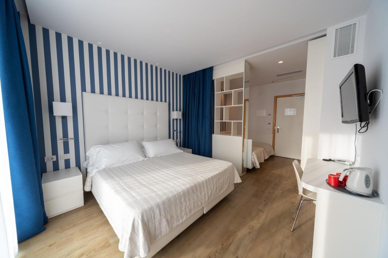 Hotel Fedora Riccione Eksteriør bilde